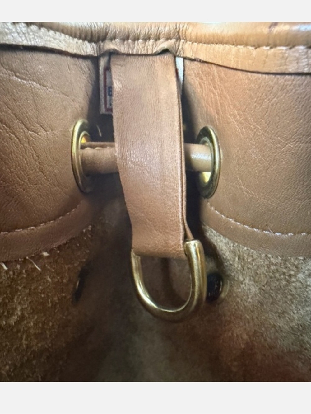 Dooney & Bourke VINTAGE Brown Leather Tassel Drawstring Bucket Bag EUC - Picture 8 of 15
